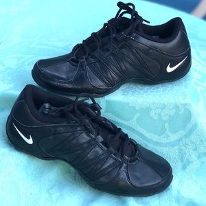 NIKE MUSIQUE IV DANCE SHOES